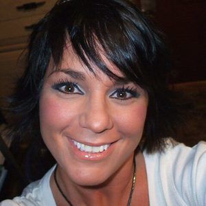 Meet your Posher, Tonia